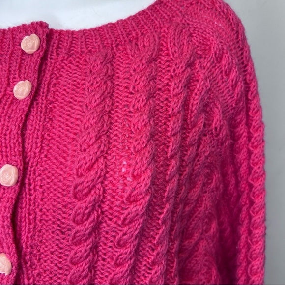 VINTAGE Pink Oversized Handmade Cableknit Sweater - Picture 3 of 12